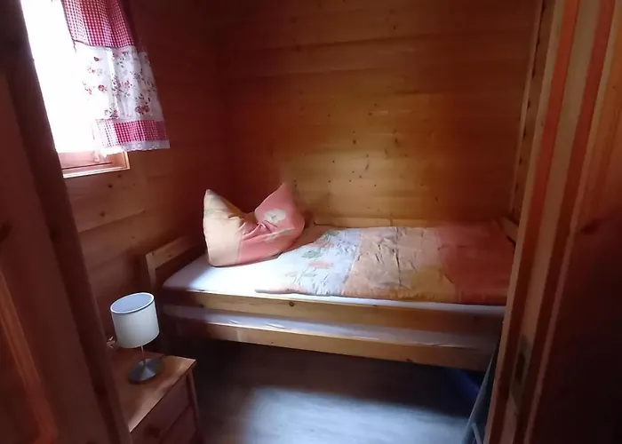 Hensel بيت للعطل